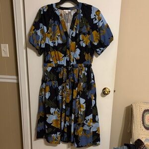 Free Assembly Floral Dress Size Large 12-14
Make an offer.